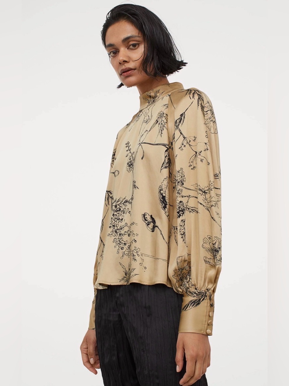 H&M Satin Mock Neck Floral Blouse - Beige / Black